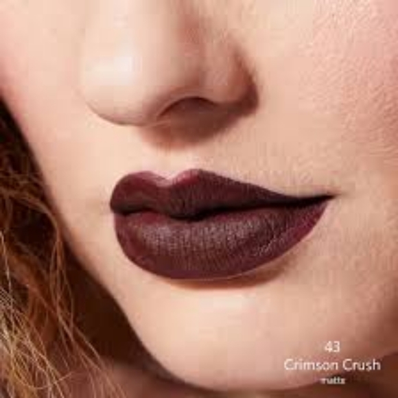 'Crimson Crush' 43 Sephora cream lip stain - Picture 5 of 6